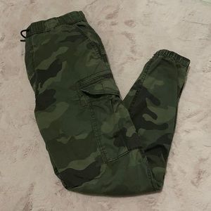 American Eagle Cargo Jogger
